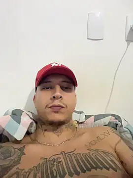 Ttinho – Naživo XXX chat