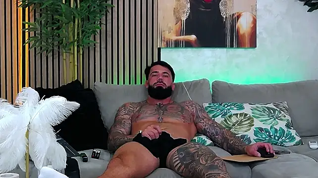 masterkingofmusclee's Live XXX Chat