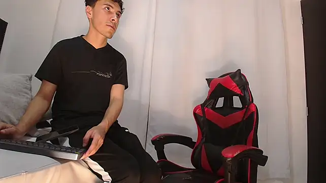 Show de MaxLeons na webcam