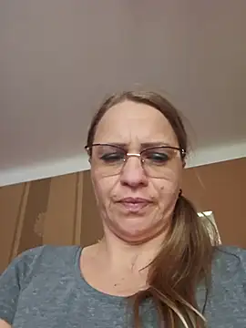 BLONDKICIA1 – Naživo XXX chat