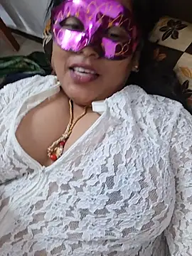 Hot_Sreeja_Tamil Live XXX-chat