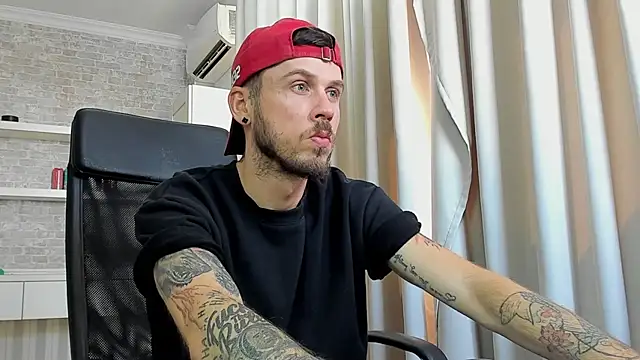 Chat XXX en directo de JonahShaw