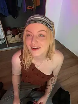 CherryyCheeks Live XXX Chat