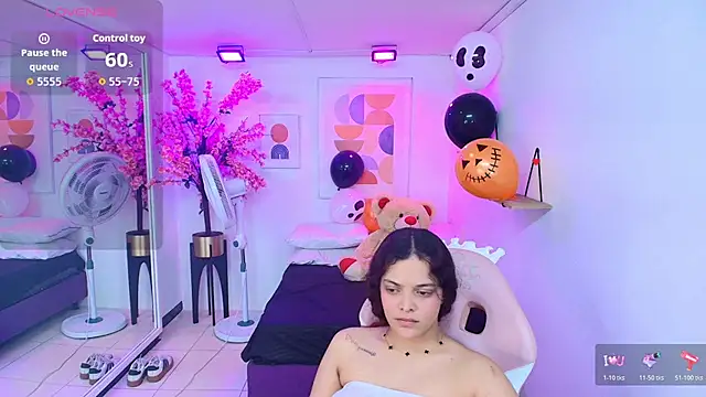 Maggy_t18's Live XXX Chat