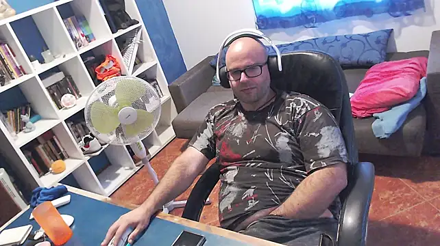 ravingr4d4n Live XXX chat