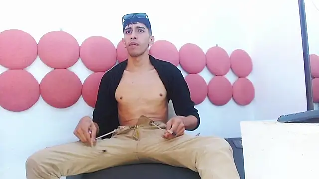 Drake_Jack Live XXX Chat