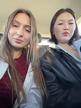 XXX chat uživo modela Coconut_milk