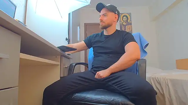 Ryanstone_ XXX чат на живо