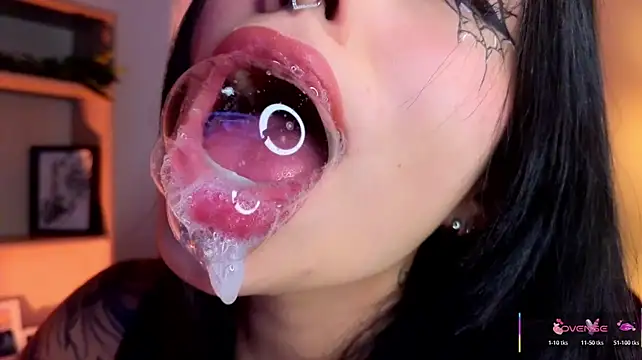 Hollyxx_ 现场XXX聊天