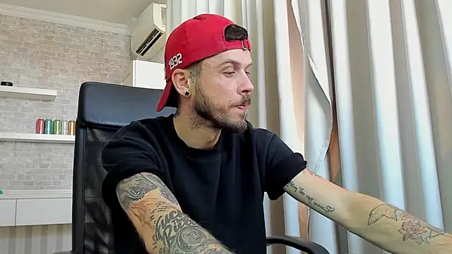 JonahShaw Live XXX-Chat