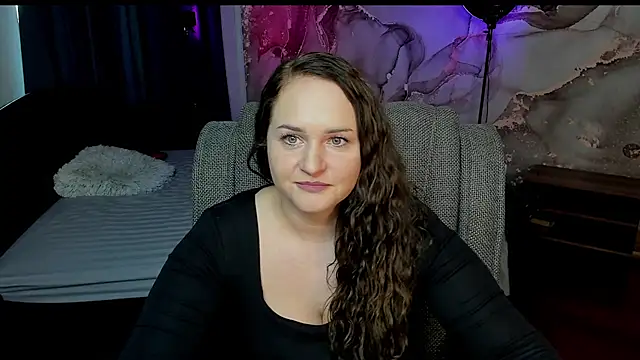 Chorna_Rouse's Live XXX Chat
