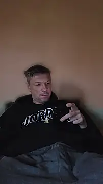 tomek84 Obrolan Langsung XXX