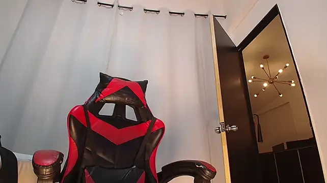 MaxLeons Chat XXX live