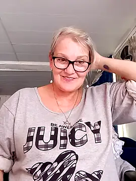 XXX chat uživo modela irinamaux