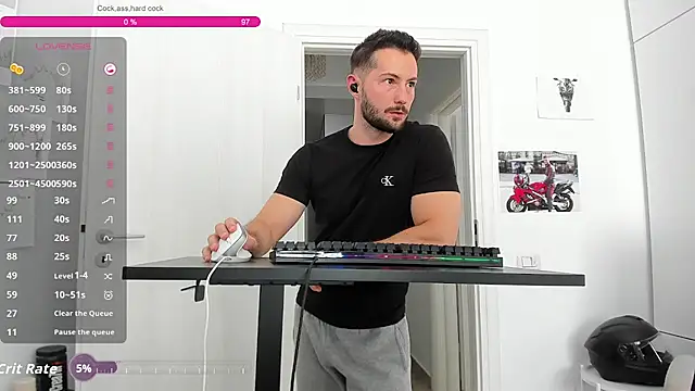 Živý XXX chat ZackFraser