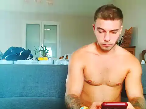 Elkafit28 Live XXX-chat