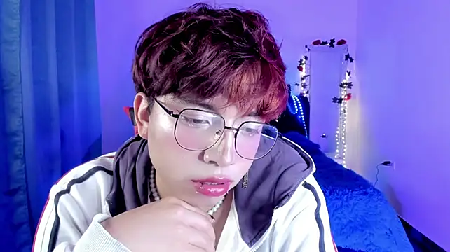 AnggelONfiree Live XXX-Chat