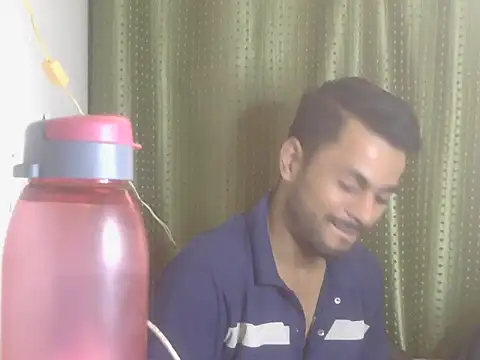 Stubborndesiboyのウェブカメラショー