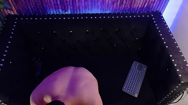 Apolo_Warrior 라이브 XXX 채팅