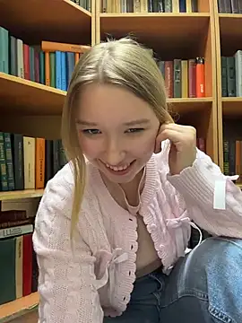 -NaughtyAngel-'s Live XXX Chat