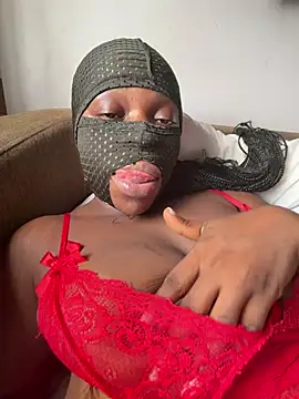 Kendra-rose élő XXX-chatje