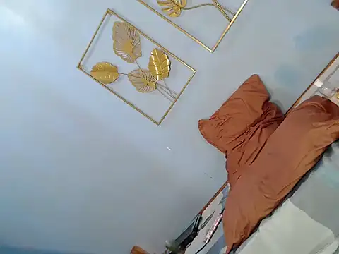 Natsboii Pertunjukan Webcam