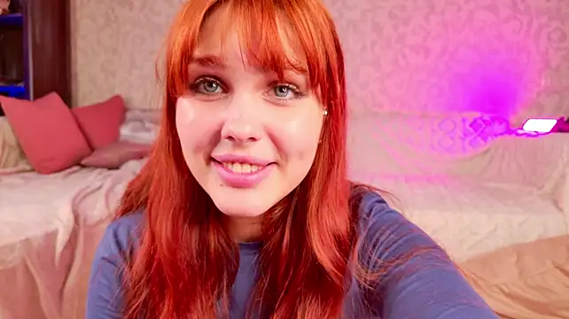 AliceOfWonders' Live XXX Chat