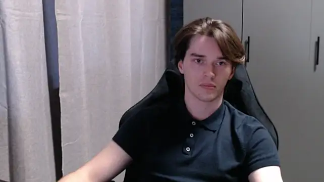XXX chat uživo modela arthur___king