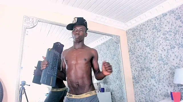 SmithBonilla XXX чат на живо