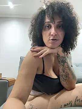 romenablack_ Live XXX-Chat