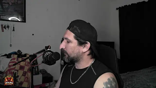 DevilPup75_ XXX чат на живо
