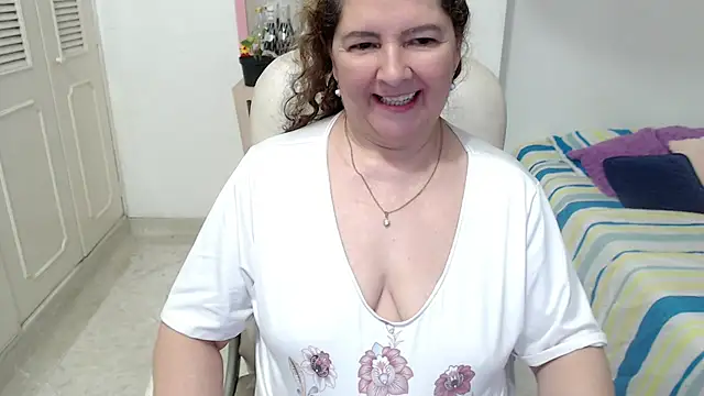 leonela_69 Adlı Modelin Canlı XXX Sohbeti