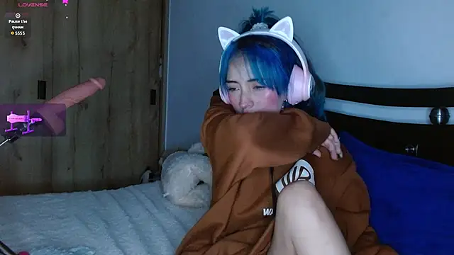 Czat XXX na żywo – Littlee_siin_