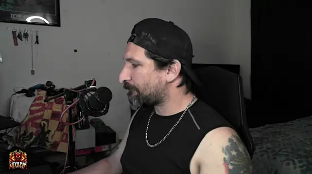 DevilPup75_ XXX чат на живо