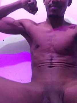 XXX chat uživo modela Kiing_afroditho