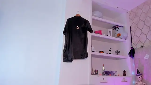 SaraAlvarezx's Live XXX Chat