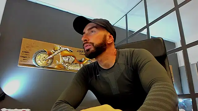 AronGrantn Webbikameraesitys