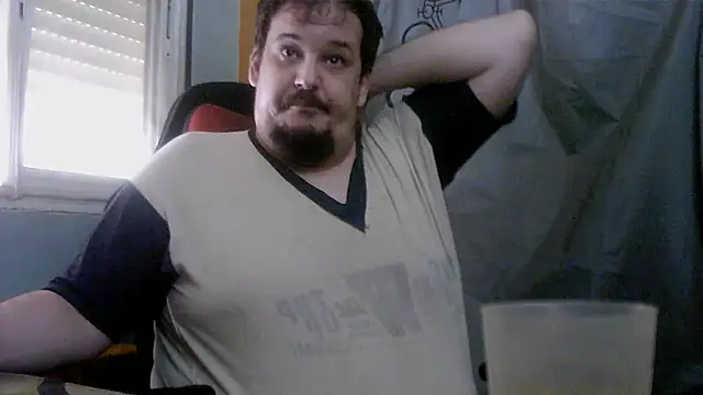 Chat +18 de porkorossy ao vivo