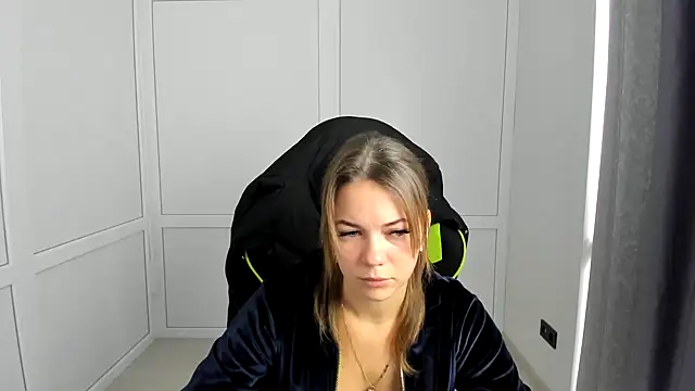 Czat XXX na żywo – TessaSpring