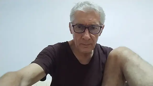 BIGUNCUTHARDCOCK Webcam Show