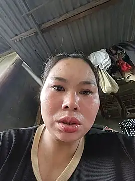 Banana-zz's Live XXX Chat