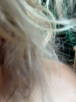 XXX chat uživo modela Lovebackground