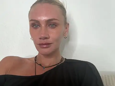 Elsa_24 现场XXX聊天
