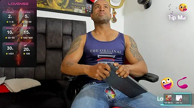 MattRodriguez9 Webcamshow