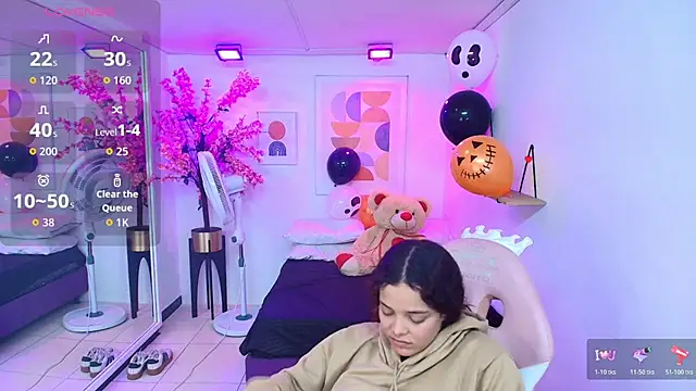 Maggy_t18's Live XXX Chat