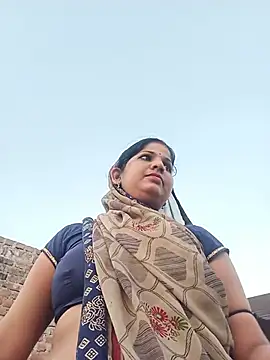 Joohi_Chawla143's Live XXX Chat