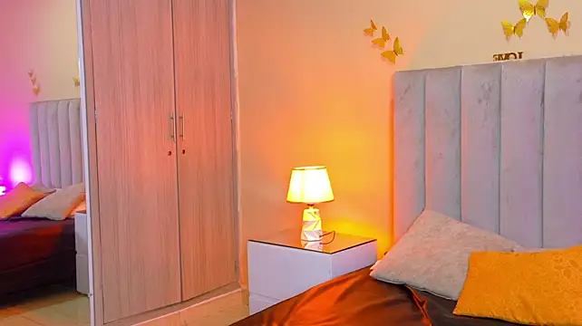 دردشة Derek_Sinn الجنسية المباشرة