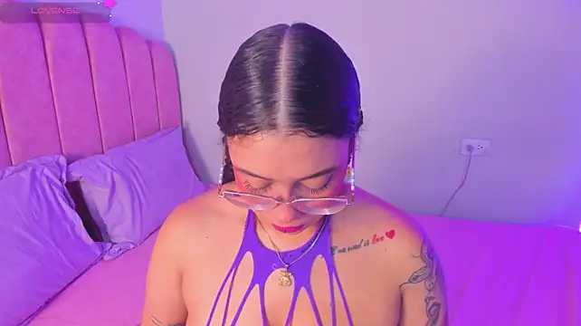 antonelllepierceen Live XXX chat
