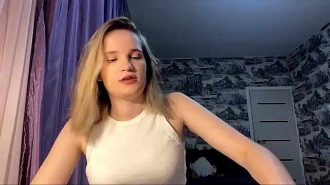 ShantelleFambrough's Live XXX Chat