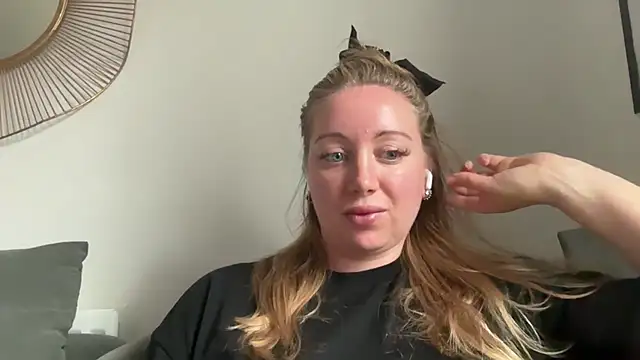 Živý XXX chat arielsweetieee